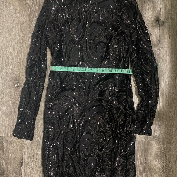 Honey- Long Sleeve Sequined Black Dress - Picture 5 of 7